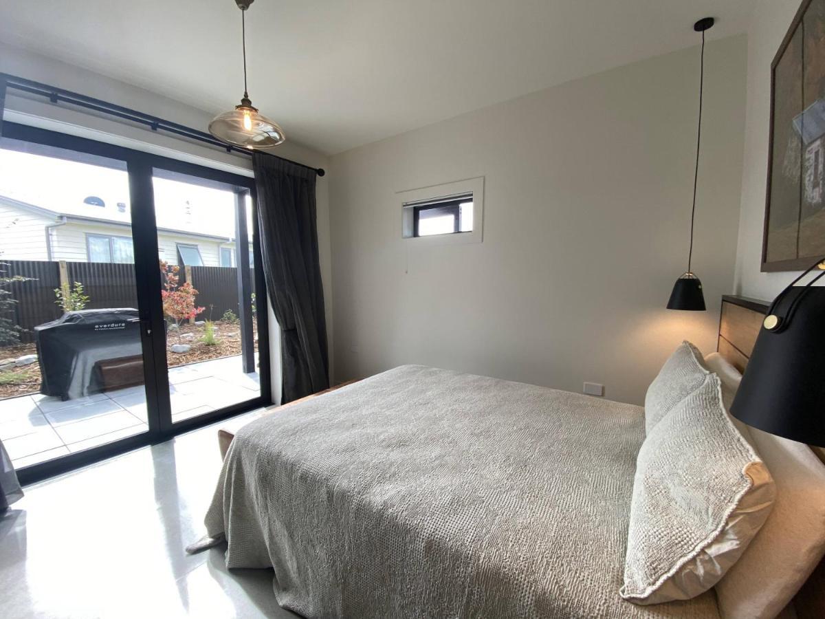 Black Stilt Retreat, Stunning Luxury Property Twizel Ngoại thất bức ảnh