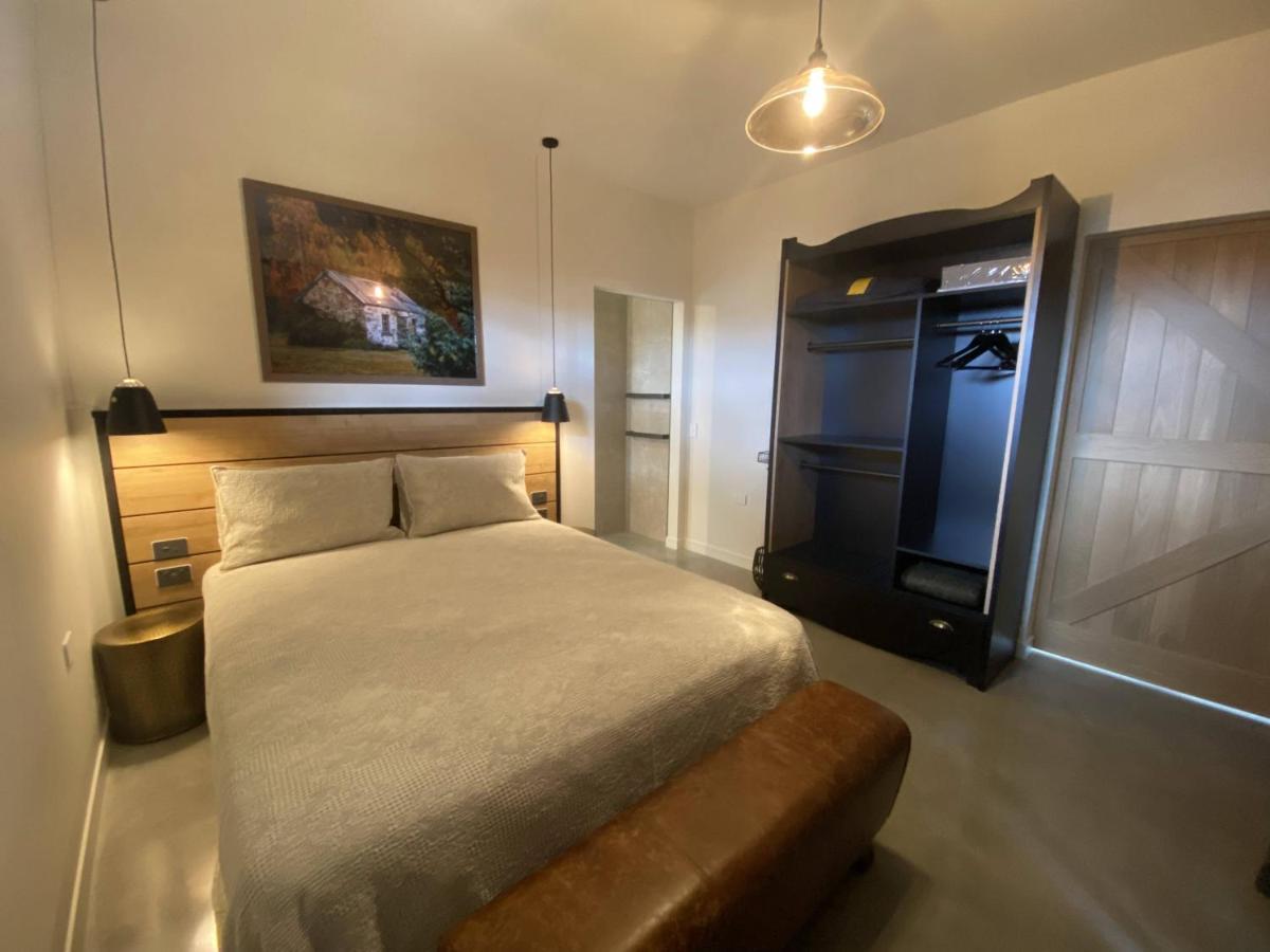 Black Stilt Retreat, Stunning Luxury Property Twizel Ngoại thất bức ảnh